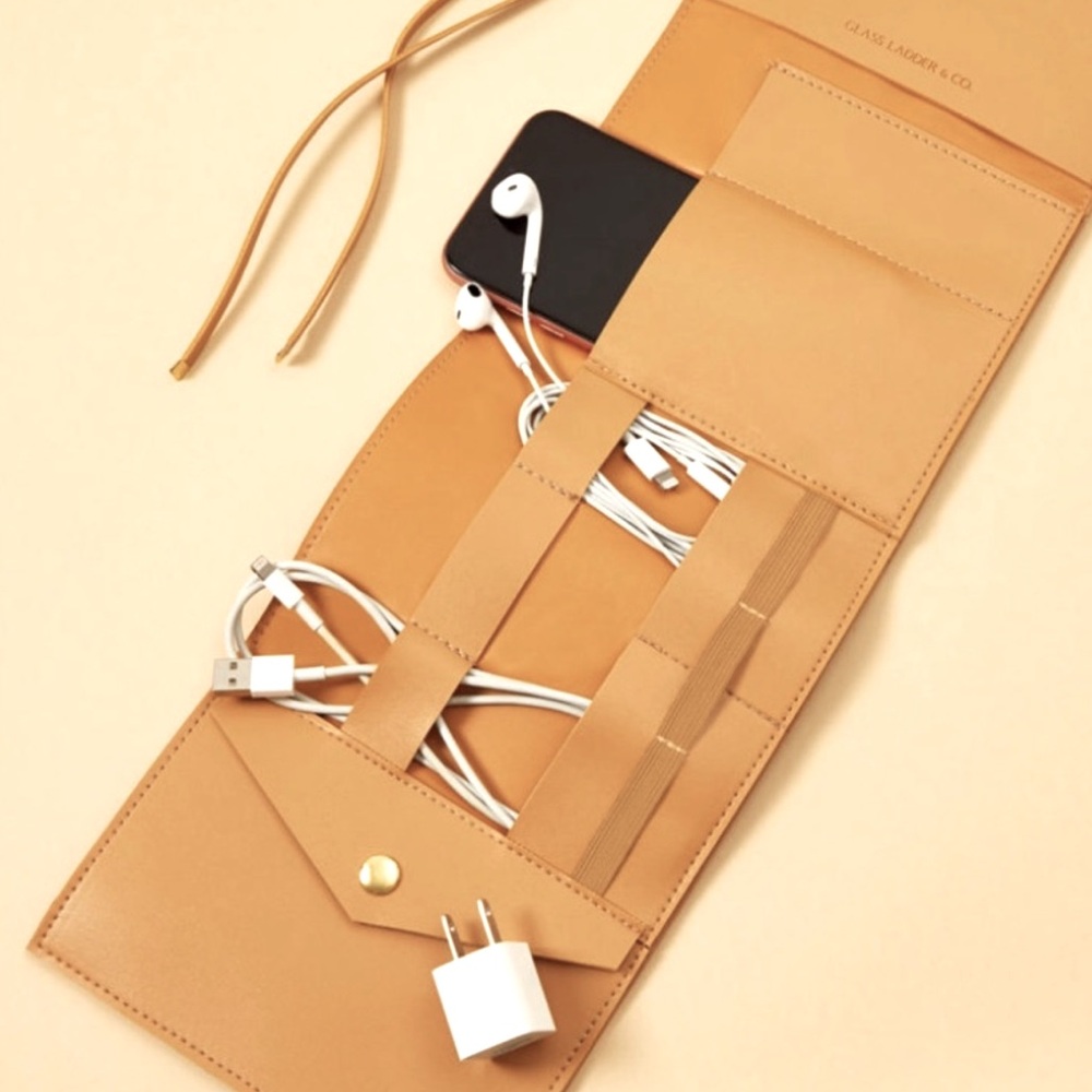 Glass Ladder & Co Tech Organizer